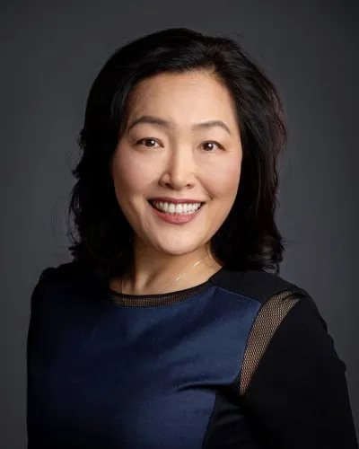 Wendy Chang - 100 Old River Road, Bakersfield, CA 93311, USA, Bakersfield, California, 93311