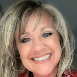Donna Wallis - 2075 Pleasant Plains Extended, Jackson, Tennessee, 38305