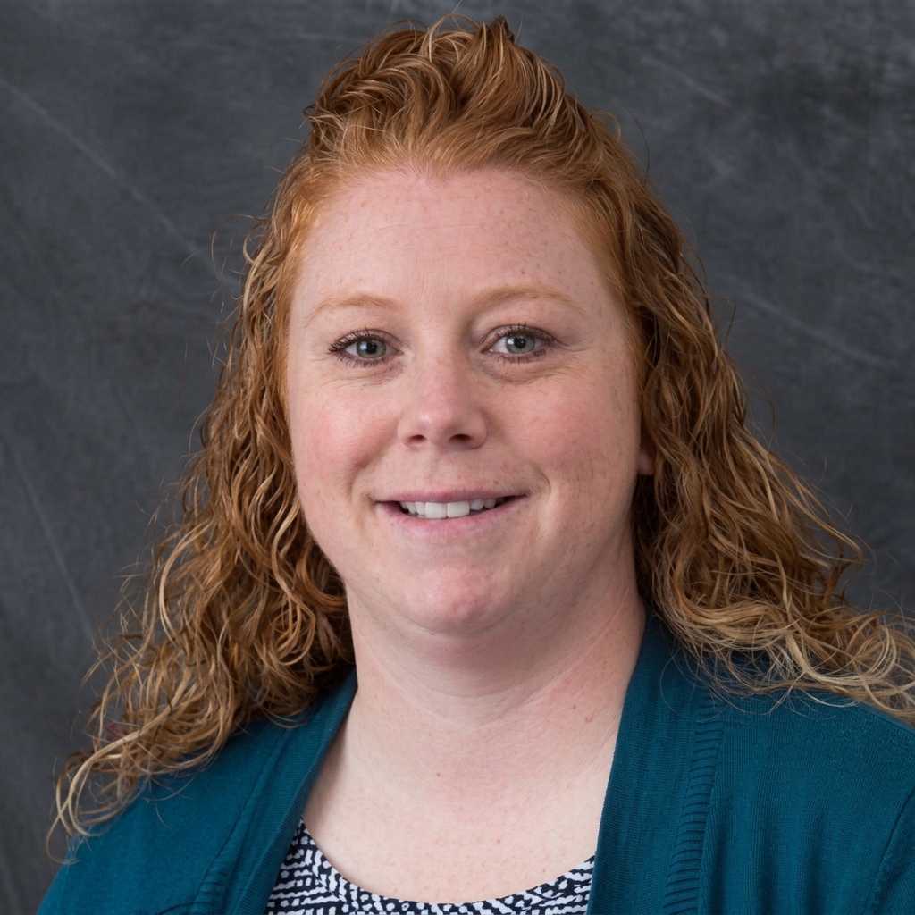 Courtney Mayo - 2600 Outer Drive North, Sioux City, IA, USA, Sioux City, Iowa, 51104