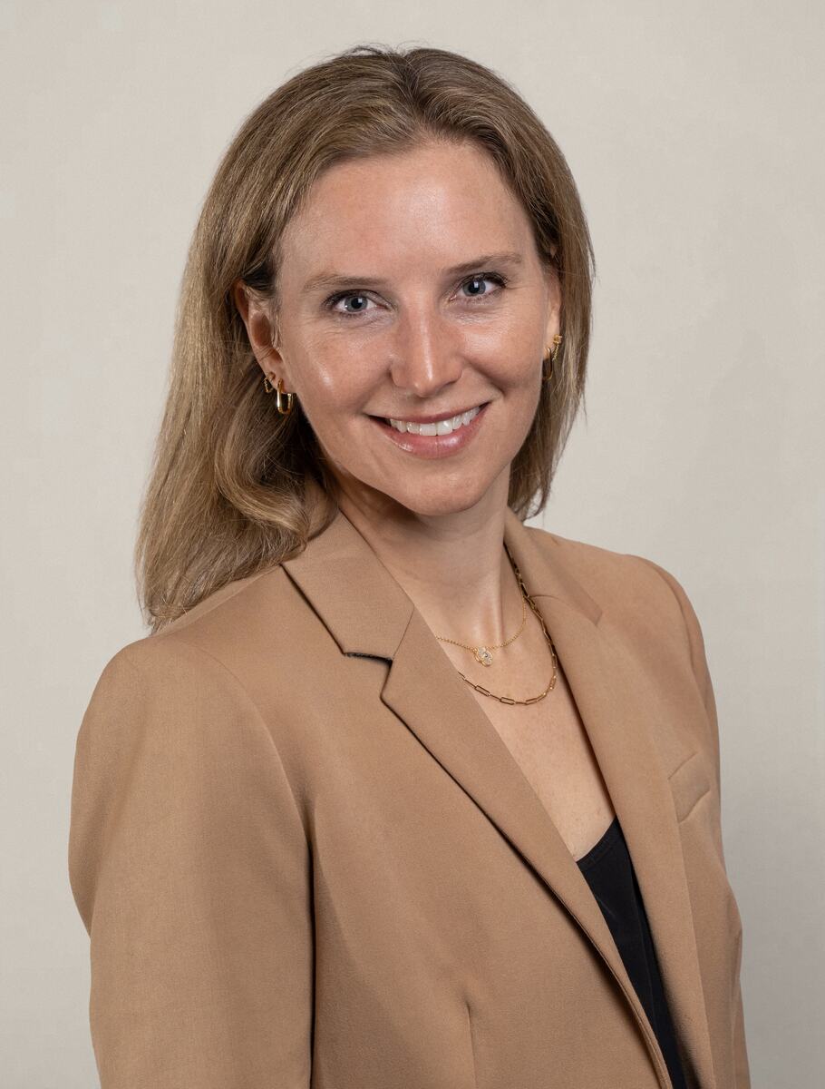 Katherine Tefft - 4999 Old Orchard Shopping Center, Skokie, IL, USA, Skokie, Illinois, 60077