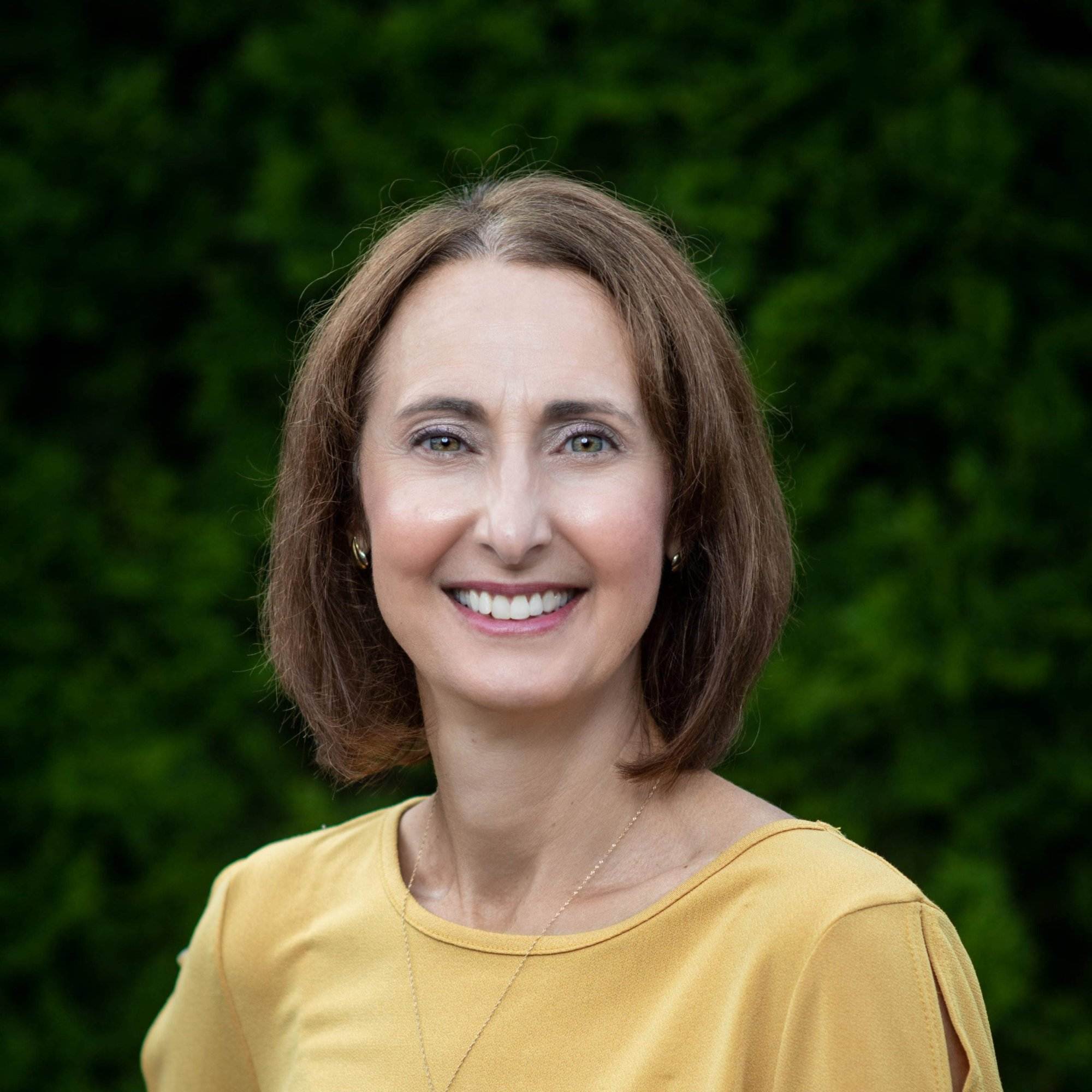 LoriAnn Washe - 1627 West Big Beaver Road, Troy, Michigan, 48304