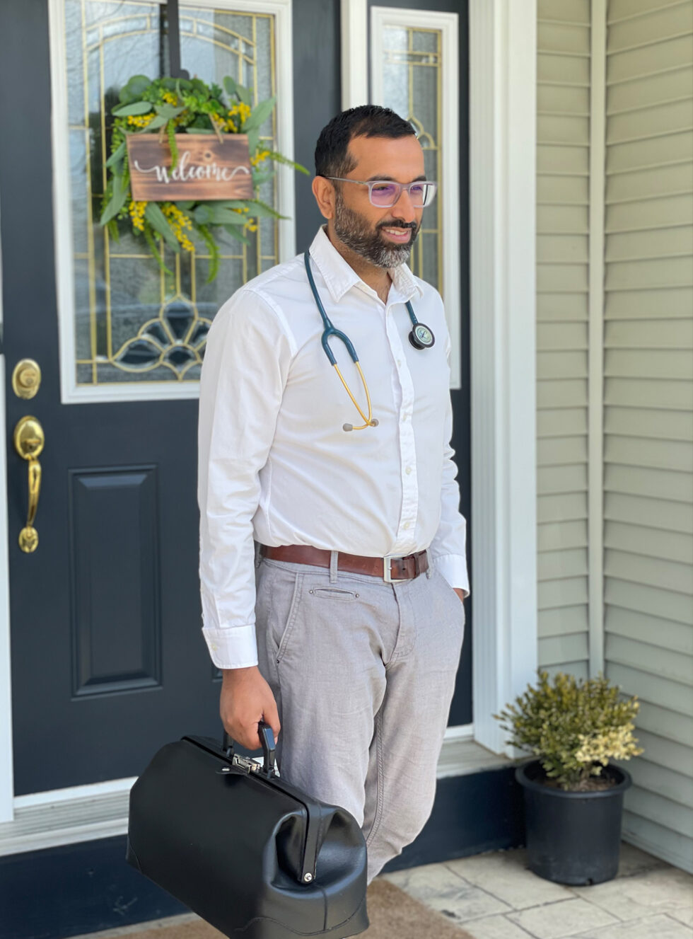 Umair Malik - 401 East Main Street, Newport City, Vermont, 5855