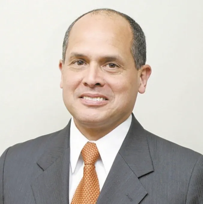 Daniel Gaitan - 425 North New Ballas Road, St. Louis, Missouri, 63141