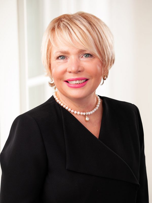 Olga Brooks - 10344 Park Road Suite 100, Pineville, NC 28210, USA, Charlotte, North Carolina, 28210