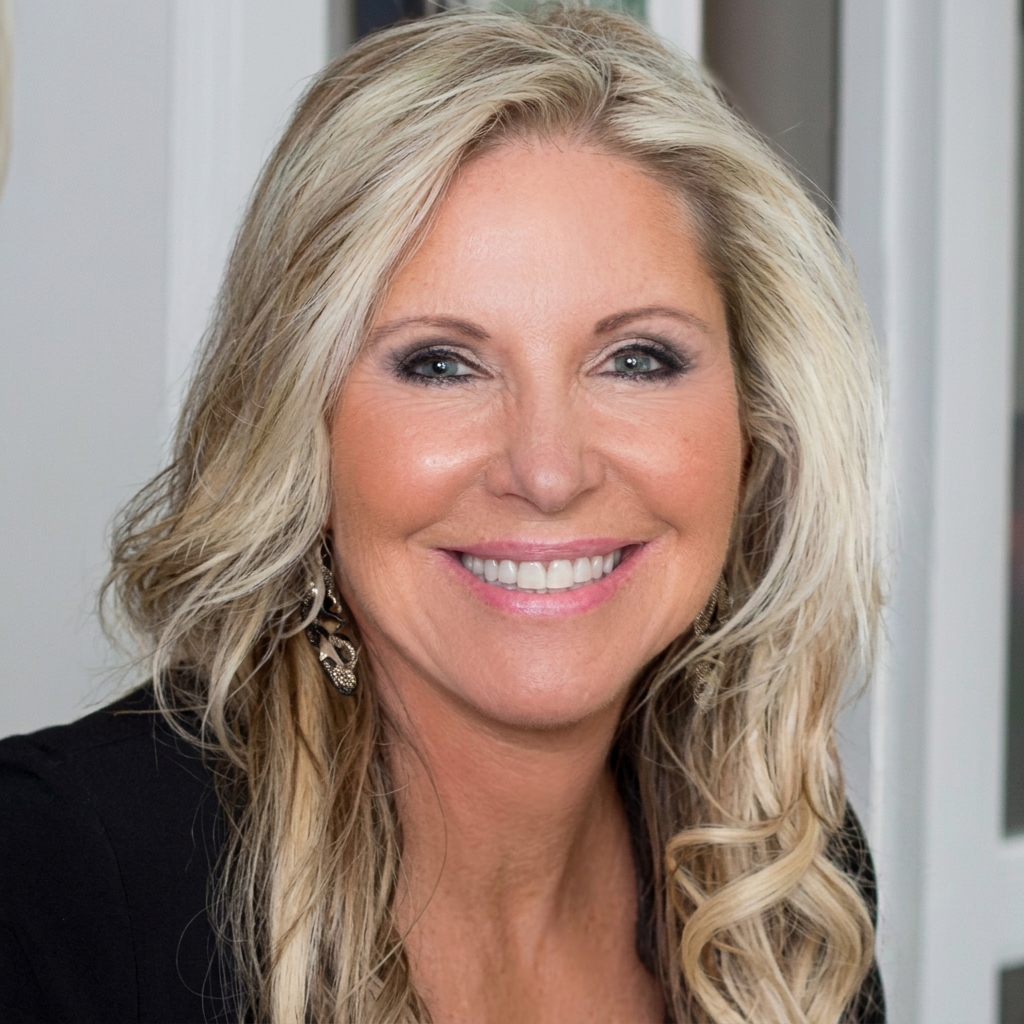 Susan G. Murrmann - 7205 Wolf River Boulevard, Germantown, Tennessee, 38138