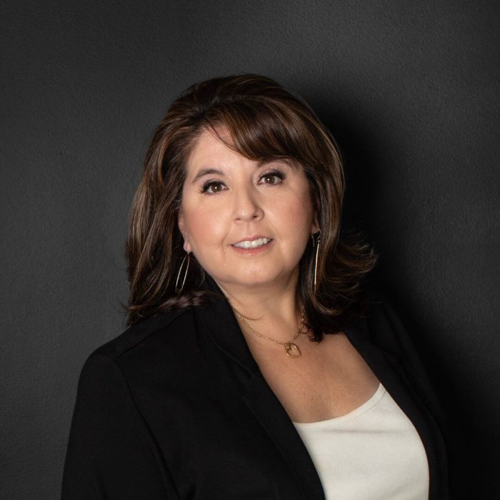 Arlene Morales - 1098 Foster City Boulevard, Foster City, CA 94404, USA, Foster City, California, 94404