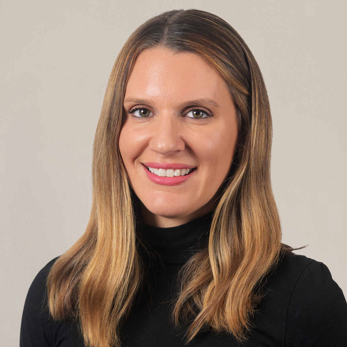 Jessica Shahpar - 201 Spear Street, San Francisco, CA, USA, San Francisco, California, 94105