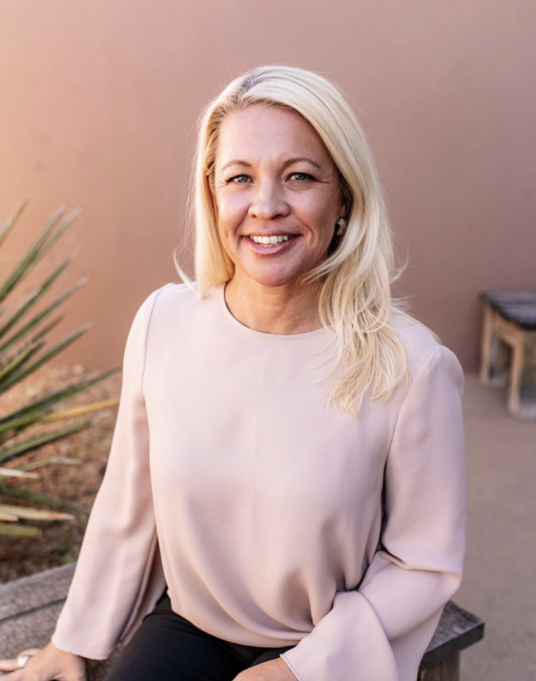 Amber Cooper - 2040 Ogden Ave, Aurora, IL 60504, USA, Aurora, Illinois, 60504