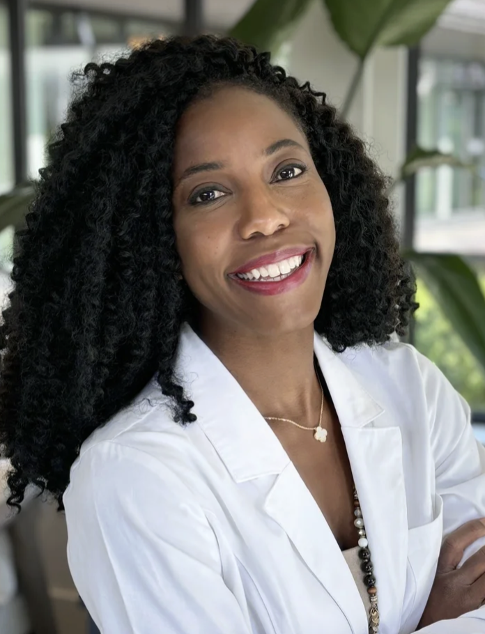 Amanda Adeleye - 12 Salt Creek Ln, Hinsdale, IL 60521, USA, Hinsdale, Illinois, 60521