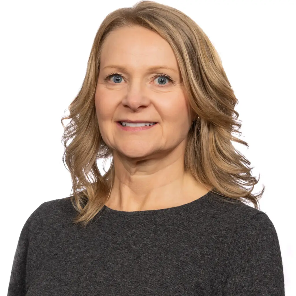 Dawn Nabors - 3634 West Market Street, Fairlawn, Ohio, 44333