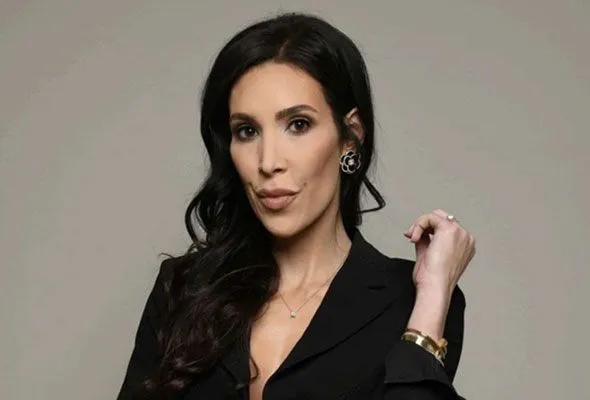 Betiana Falcao - 4101 Greenbriar Drive, Houston, Texas, 77098