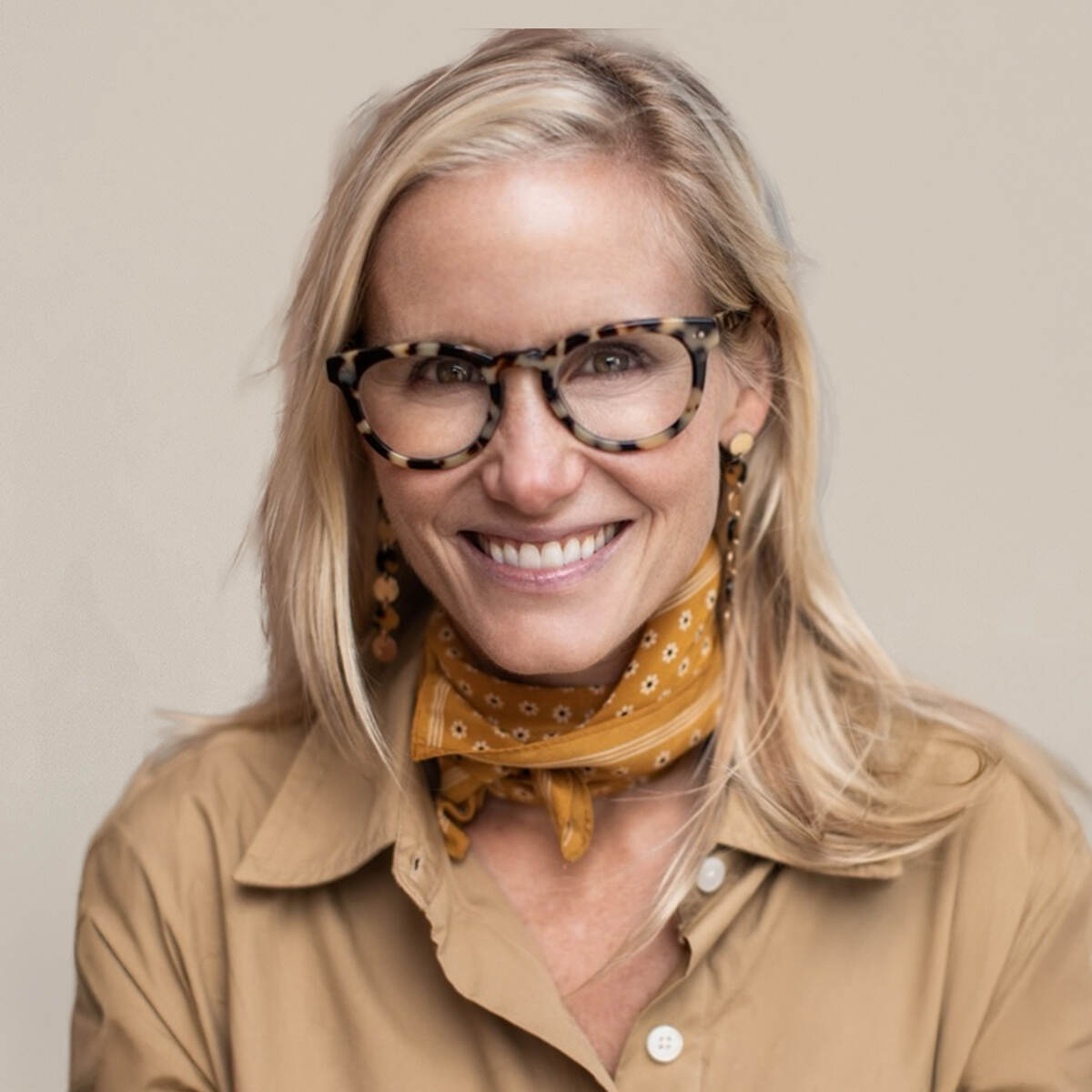 Meghan Moore - 525 Broadway, Santa Monica, CA, USA, Santa Monica, California, 90401