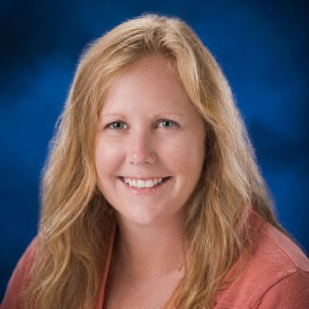 Lori Vandevoort - 930 East Wall Street, Eagle River, WI, USA, Eagle River, Wisconsin, 54521