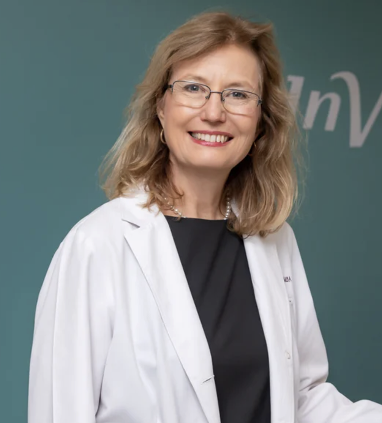 Elizabeth Puscheck - 880 W Central Rd, Arlington Heights, IL 60005, USA, Arlington Heights, Illinois, 60005