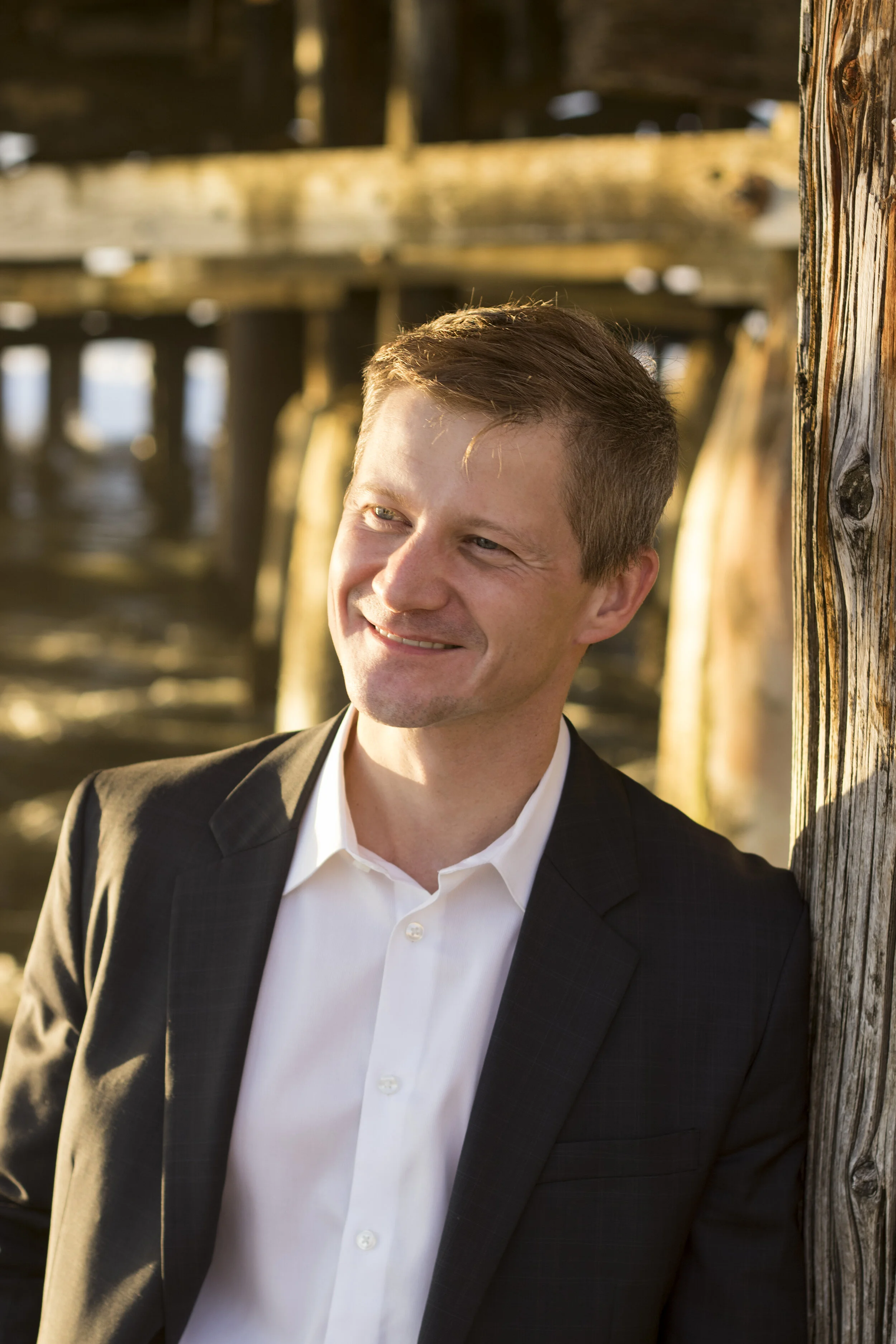 Lukasz Swistun - 115 Jensen Court, Thousand Oaks, California, 91360