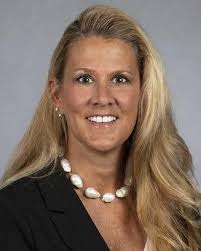Jennifer Hartman - 3916 North Damen Avenue, Chicago, Illinois, 60625